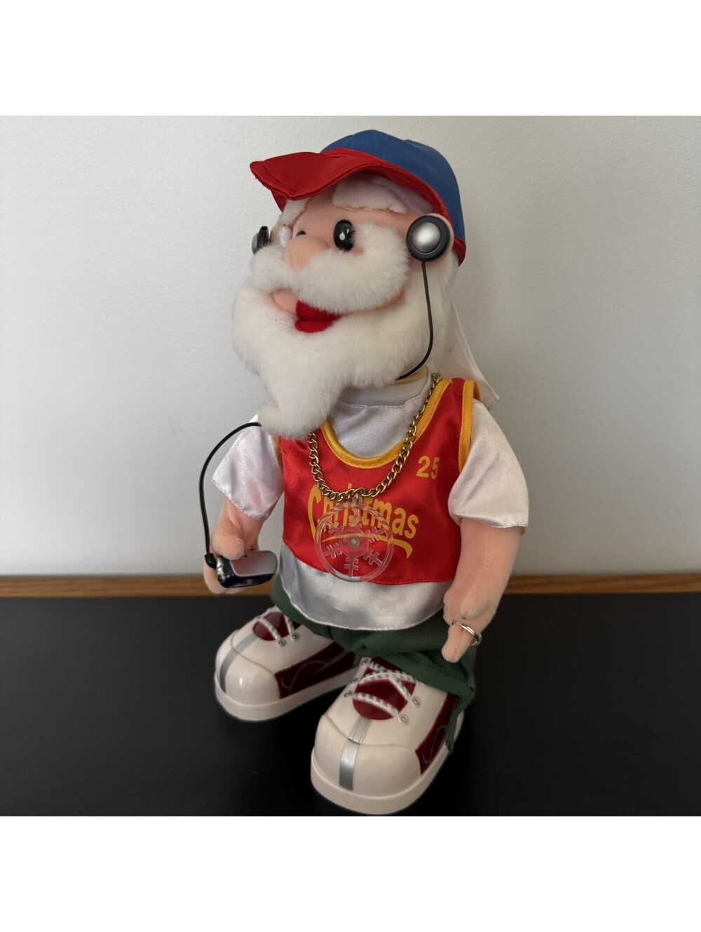 GEMMY Hip Hop Dancing Rapping Christmas Santa Claus Getting Jiggy With It Works